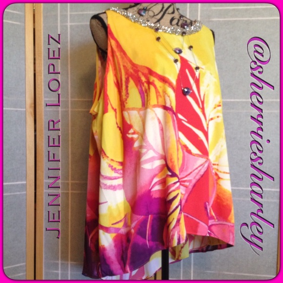 Jennifer Lopez Plus Size Tropical Floral Top 2X Layered Light Look! - Picture 2 of 8